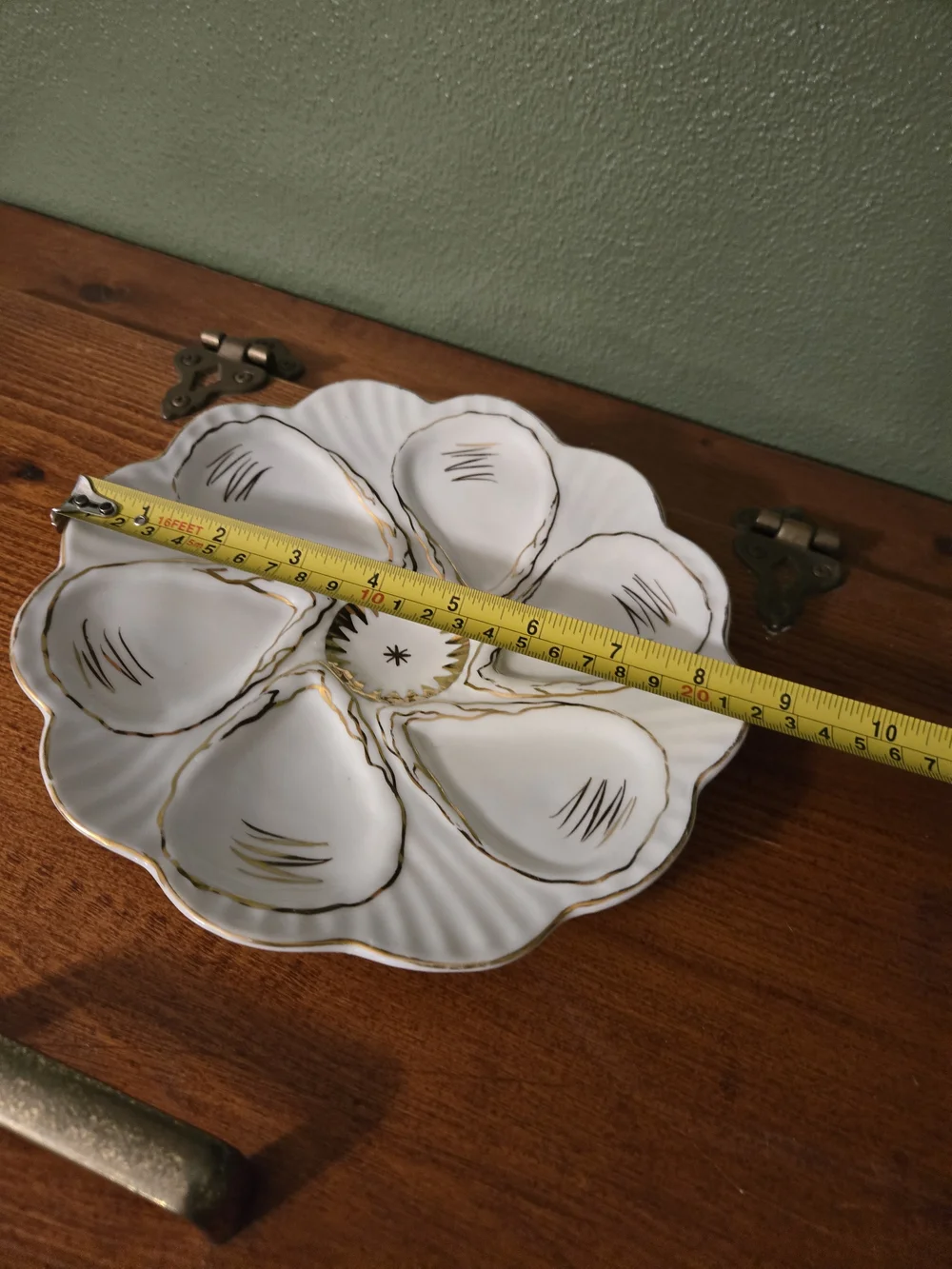 Victoria Karlsbad Austria White and Gold Porcelain Oyster Plate